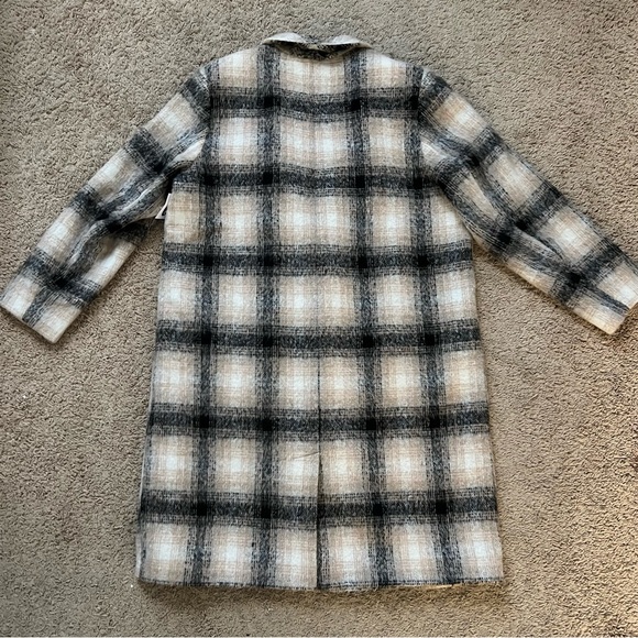 OLD NAVY Soft Brushed Plaid Coat - Picture 6 of 11